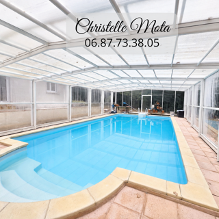  Propriété/château à vendre 7 pièces 136 m²