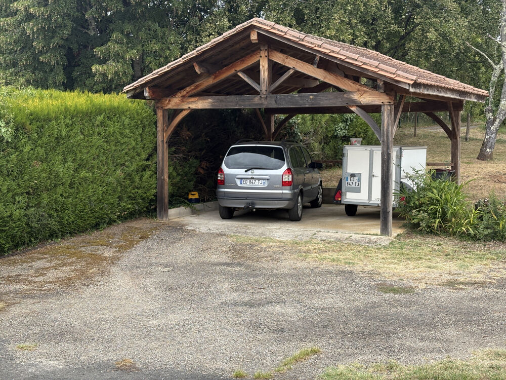 Maison de caractère avec appartement indépendant, 3 terrasses et parc arboré de 3 088 m2 Belvès