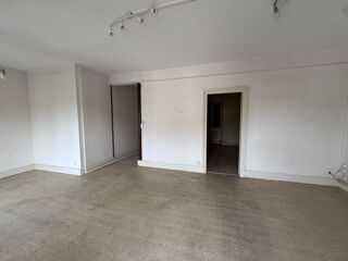  Immeuble � vendre 110 m�