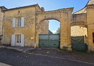  Maison à vendre 12 pièces 294 m²