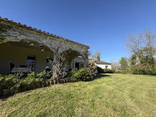  Maison � vendre 13 pi�ces 220 m�