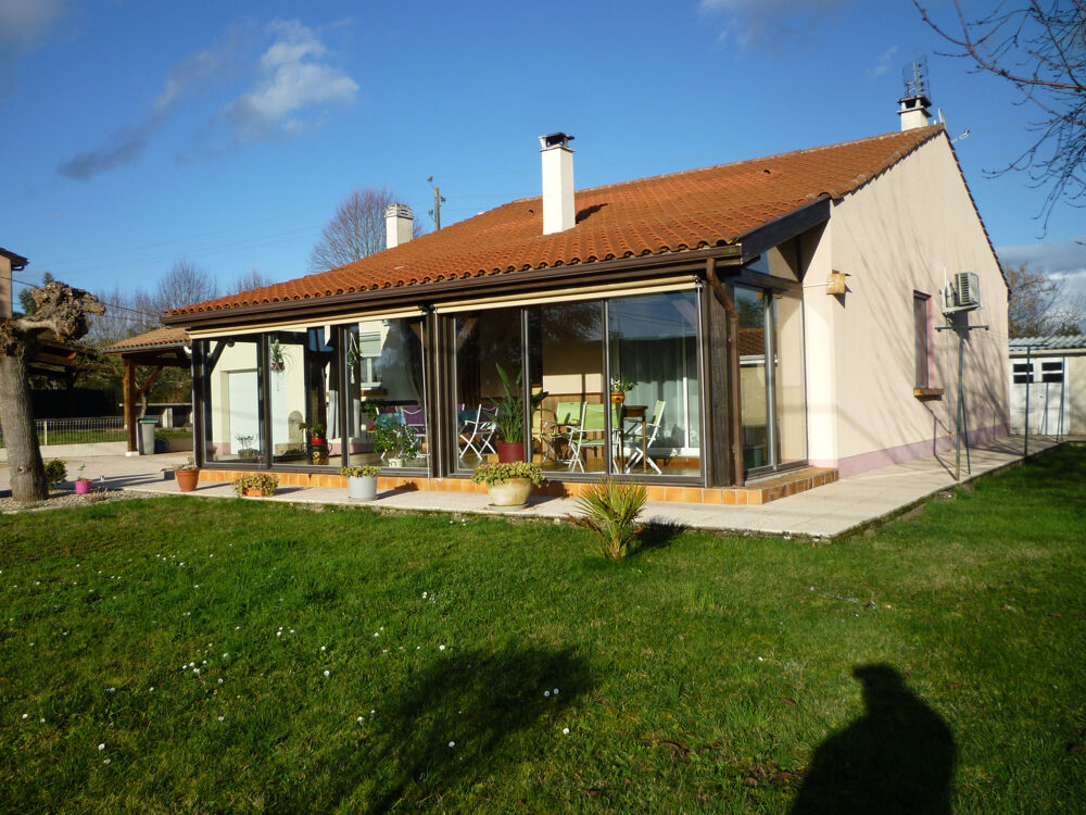 À vendre Maison de plain-pied 4 pièces 136 m2 CONDEZAYGUES (47) 238 000 €