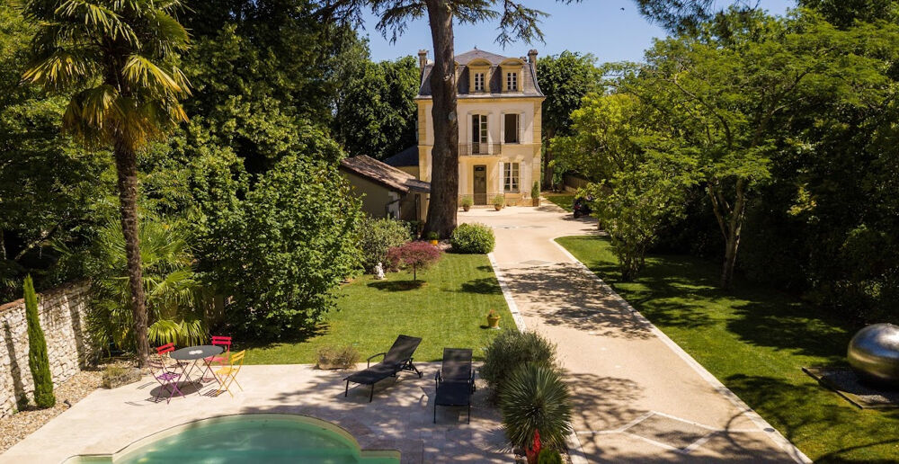 Vente Maison Magnifique Maison de Maître qui surplombe le Lot / Cave voûtée exceptionnelle / Parc paysagé / Piscine au Sel Villeneuve sur lot