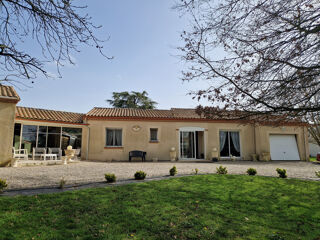  Maison à vendre 14 pièces 240 m²