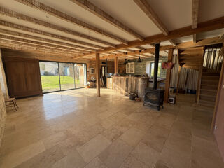  Propriété/château à vendre 8 pièces 199 m²