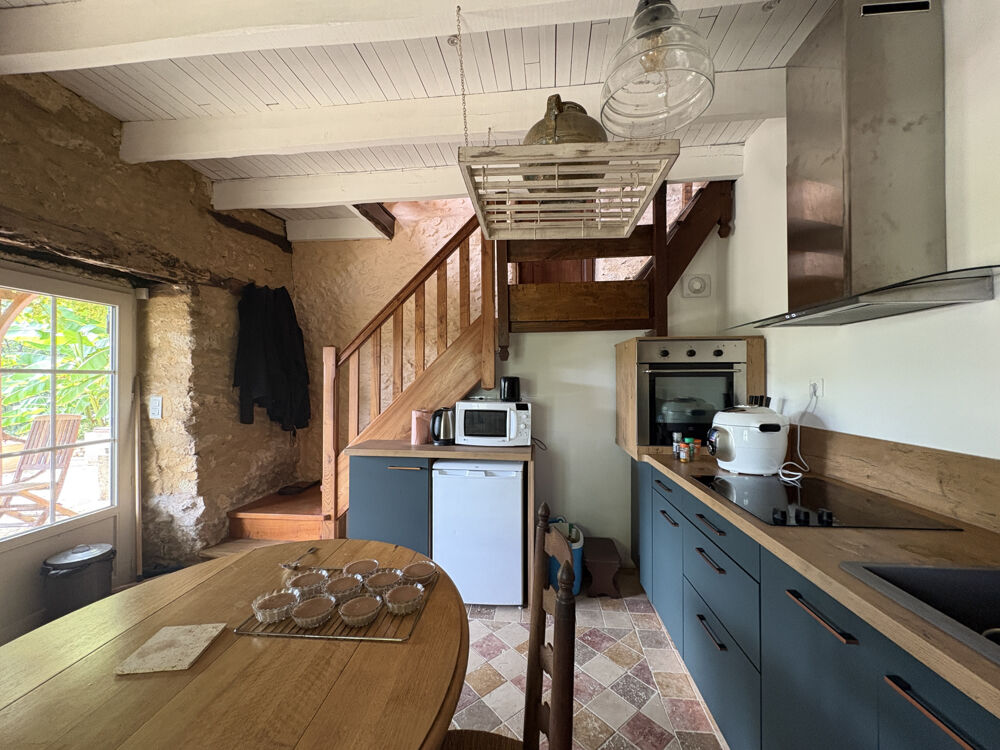 Vente Maison PÉRIGORD NOIR   MAISON DE CARACTÈRE AVEC PISCINE, 4 TERRASSES ET VUE REMARQUABLE Ste foy de belves
