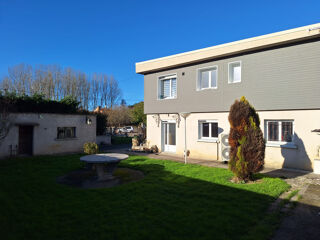  Maison � vendre 8 pi�ces 185 m�