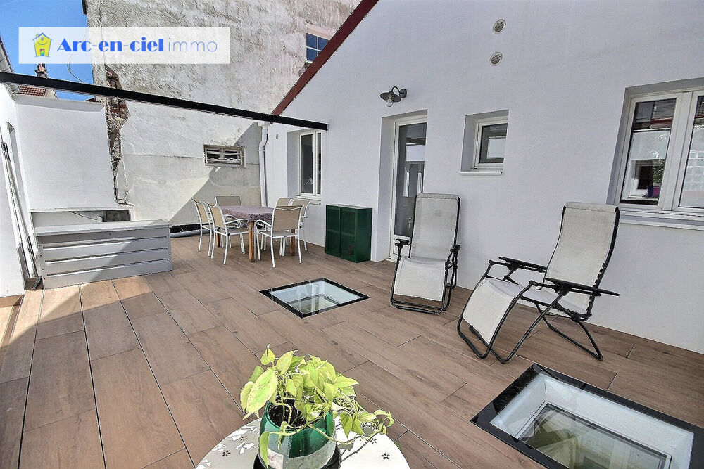 Appartement 8 pièces 160 m² · à Les Lilas · 160 m² · 978 500 €