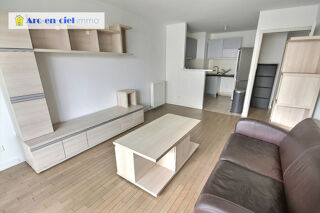 Appartement à louer 2 pièces 45 m²