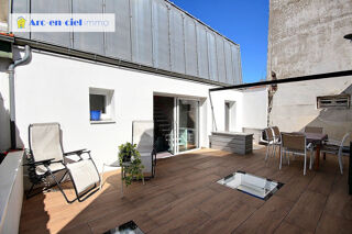  Appartement à vendre 8 pièces 160 m²