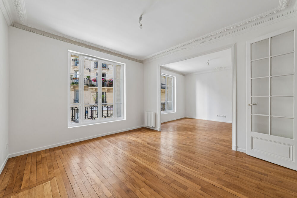 Vente Appartement METRO CONVENTION Appartement 4 pièces entièrement rénové Paris 15