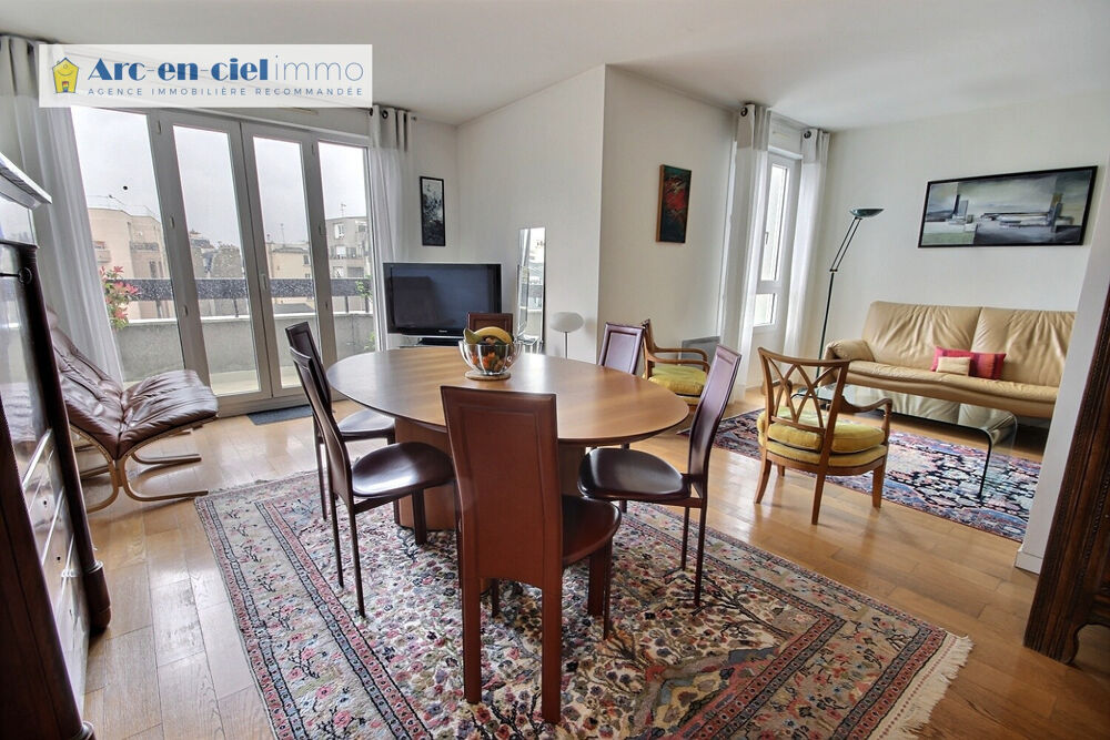 Appartement a louer paris-18e-arrondissement - 5 pièce(s) - 100 m2 - Surfyn