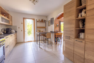  Maison à vendre 7 pièces 225 m²