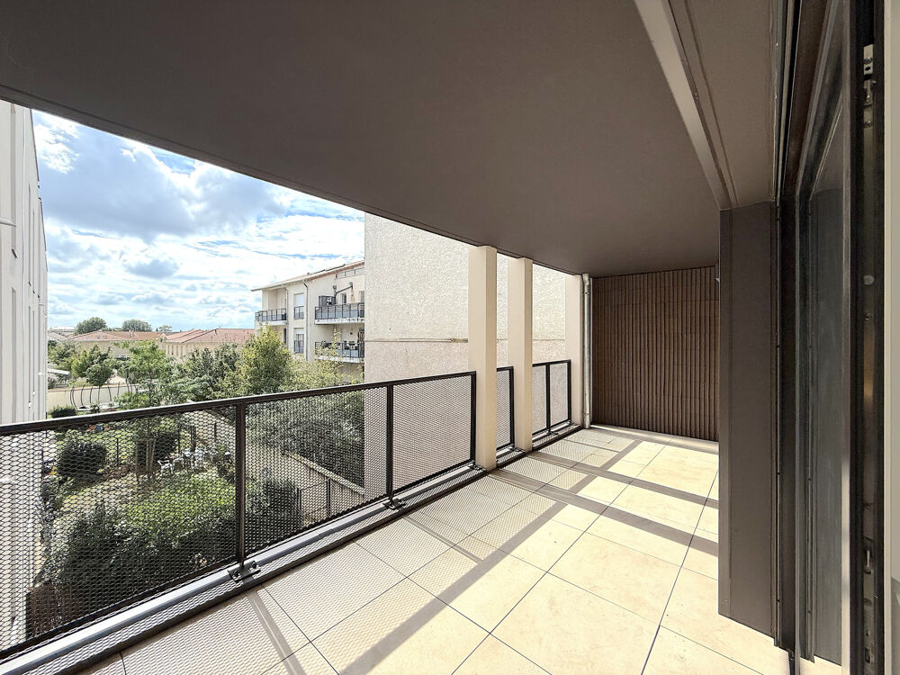 Vente Appartement RARE CHASSIEU T2 48m2 Terrasse Chassieu