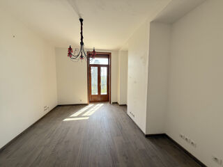  Appartement � vendre 5 pi�ces 144 m�