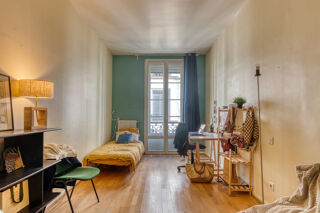  Appartement  vendre 5 pices 151 m