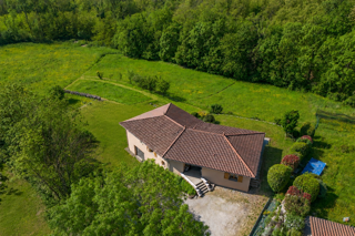  Maison à vendre 7 pièces 225 m²