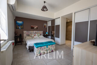  Maison à vendre 8 pièces 182 m²
