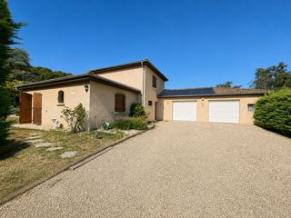 Vente Maison RARE LA BOISSE COLLINE. Maison 121m2 au sol piscine garage La boisse