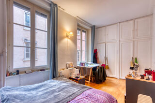  Appartement  vendre 5 pices 151 m