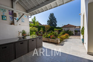  Maison à vendre 8 pièces 182 m²