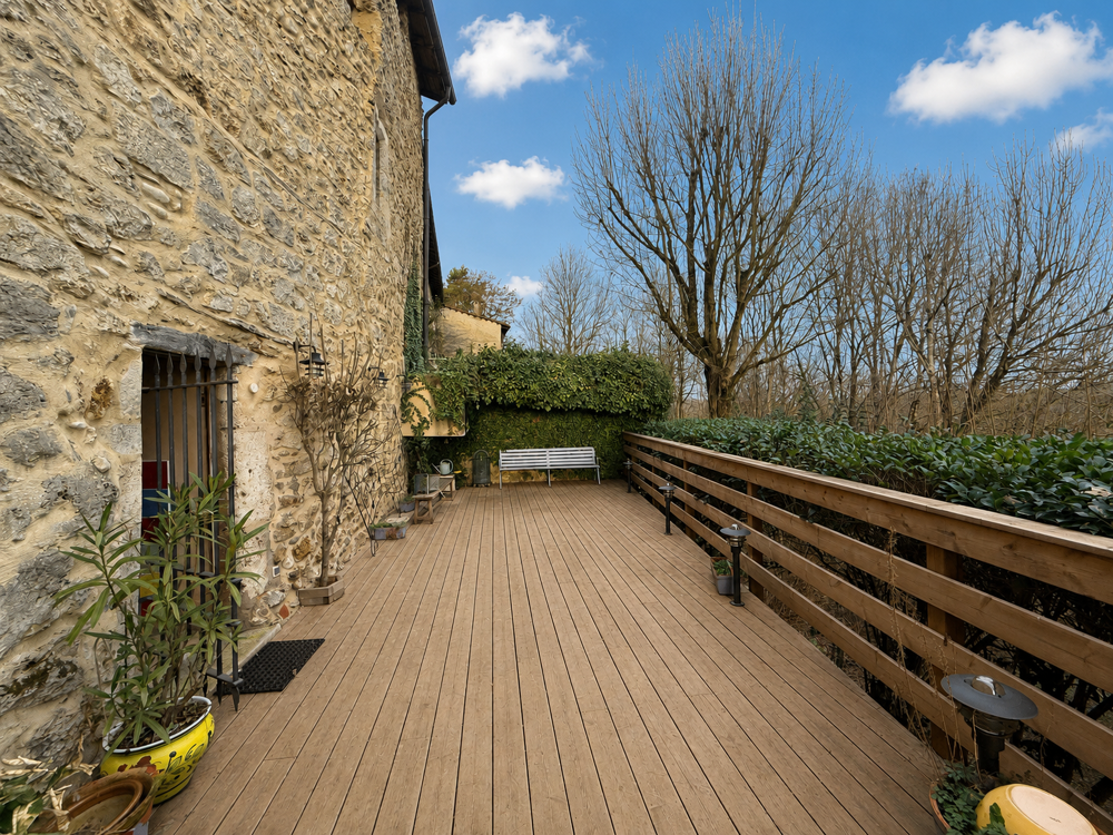 RARE PEROUGES Maison 140m2 au sol terrasse jardin