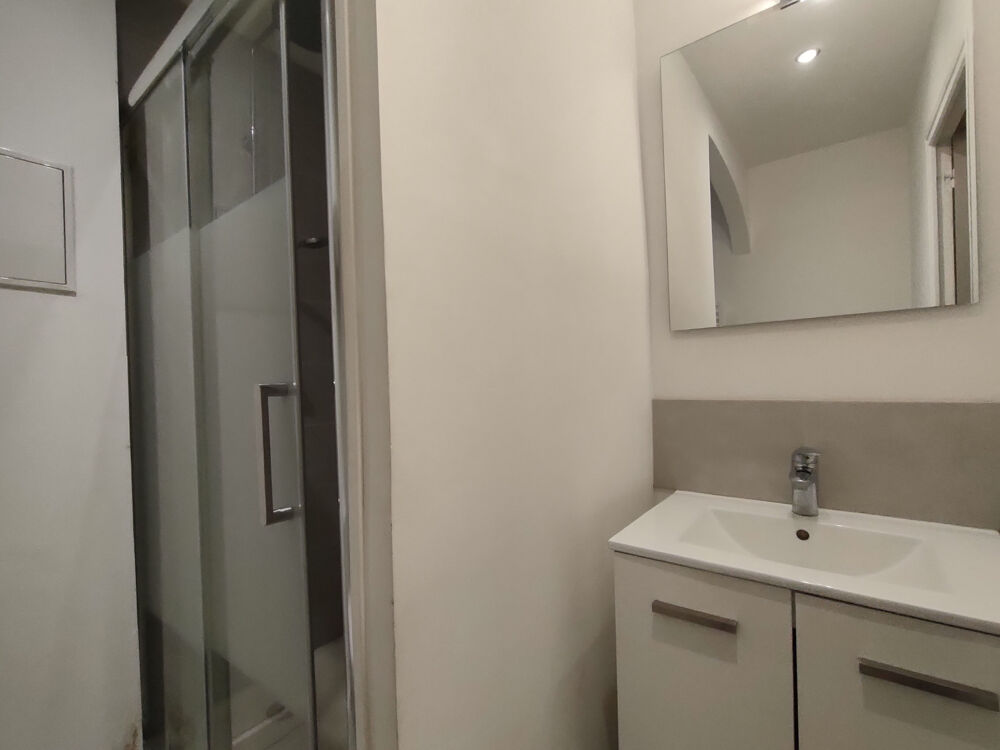 Vente Appartement LYON 1. PLACE SATHONAY. T1bis/T2 Lyon 1