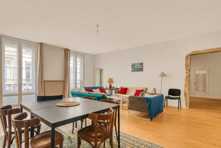  Appartement à vendre 5 pièces 151 m²