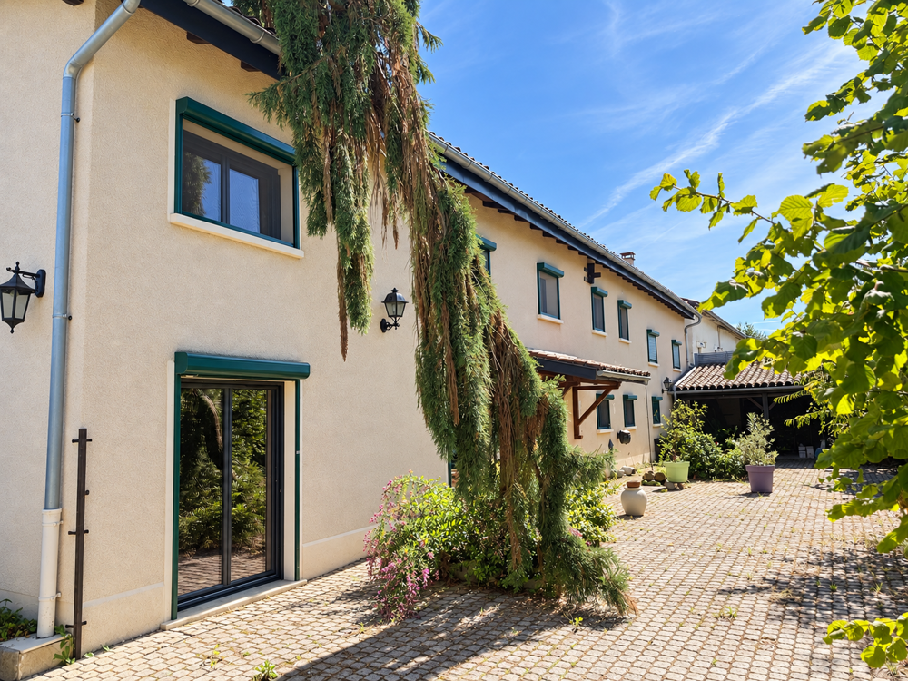 Vente Maison RARE  HAUTEURS VILLETTE SUR AIN Longère 440m2 terrain piscine Villette sur ain