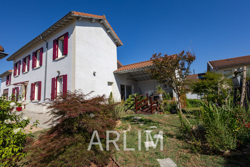 RARE BEYNOST Maison ancienne 220m2 au sol, terrain constructible