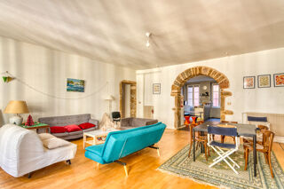  Appartement  vendre 5 pices 151 m