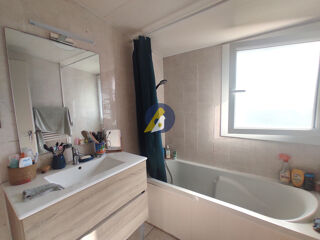  Maison  vendre 5 pices 130 m