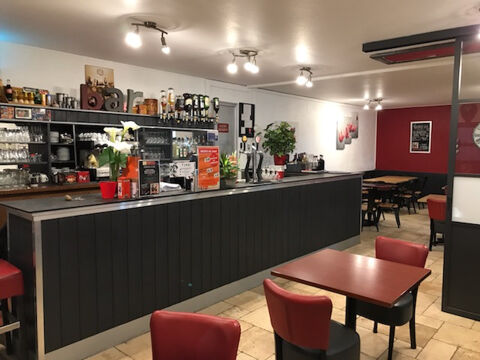 VENDEE ENTRE LA ROCHE SUR YON ET LES SABLES D'OLONNE 220000 85190 Beaulieu sous la roche