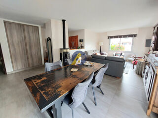  Maison  vendre 5 pices 127 m