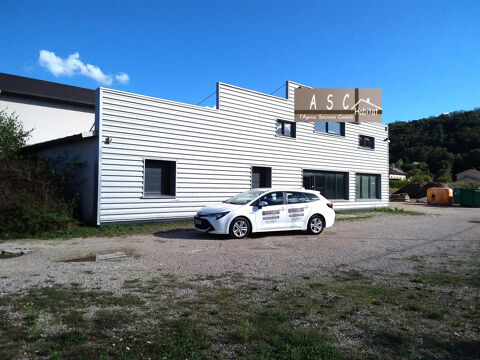 Locaux professionnels 435000 38890 Salagnon