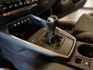 A3 AUDI A 3 SPORTBACK TFSI 110 INT&Eacute;RIEUR S LINE 2021 occasion 77240 Vert-Saint-Denis