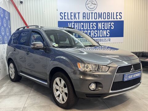 Mitsubishi outlander 2.2 DI-D 16V 4WD 156 CH 7 PLACES