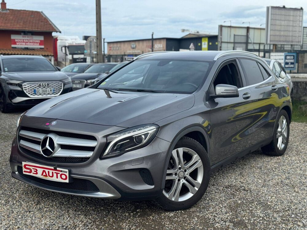 Classe GLA 200 CDI Sensation 4Matic 2015 occasion 69800 Saint-Priest