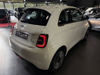 500 E FIAT 500 118CV 42 KW ICONE PLUS 2024 occasion 77240 Vert-Saint-Denis