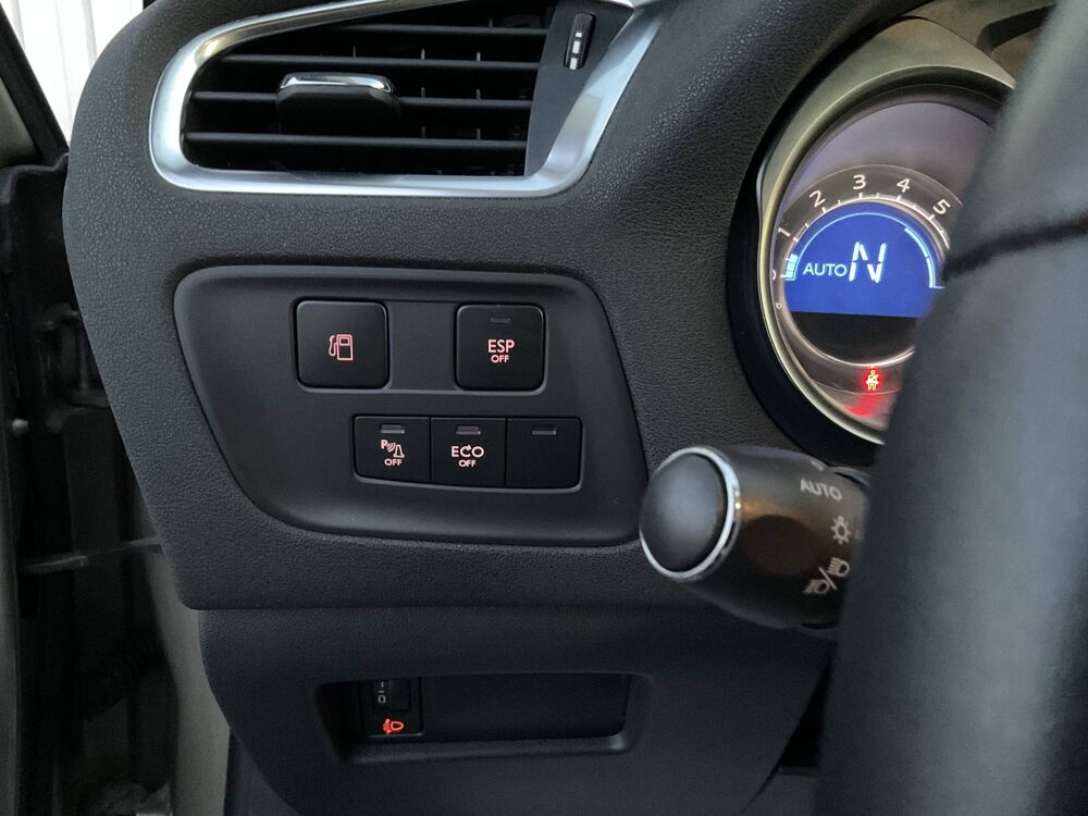 C4 II 1.6 e-HDi 115 FAP Confort BMP6 2013 occasion 21600 Longvic