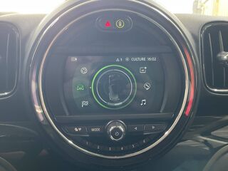 Cooper COUNTRYMAN COOPER SE 136+88 CH BUSINESS DESIGN ALL4 BVA 2020 occasion 92500 Rueil-Malmaison