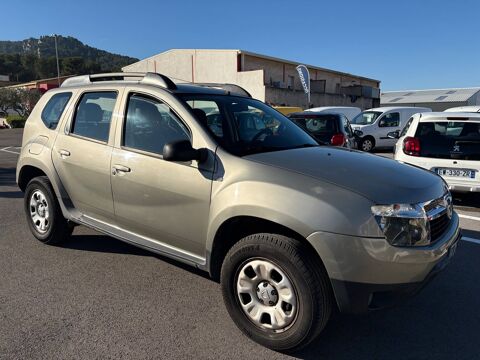 Dacia Duster 1.5 dCi 110 FAP Laur&eacute;ate 4x2 2013 occasion Ch&acirc;teauneuf-les-Martigues 13220