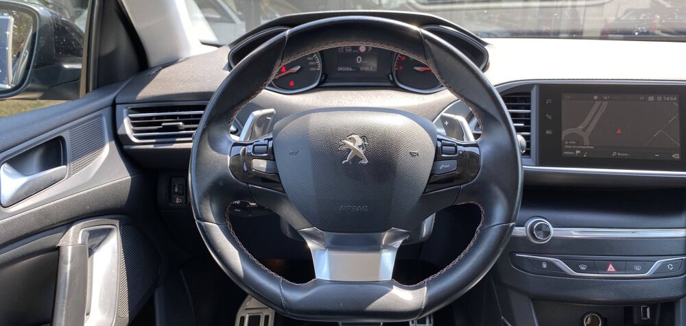308 1.2 PureTech 130ch S&amp;S Tech Edition EAT8 7cv 2020 occasion 78200 Buchelay