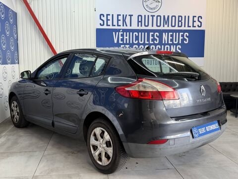 M&eacute;gane III (B95) 1.5 dCi 85ch Expression eco&sup2; 2008 occasion 38130 &Eacute;chirolles