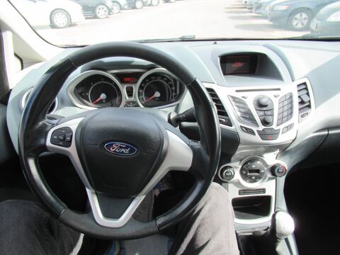 Fiesta IV 1.6 TDCi 95ch FAP Trend 5p 2011 occasion 10410 Saint-Parres-aux-Tertres