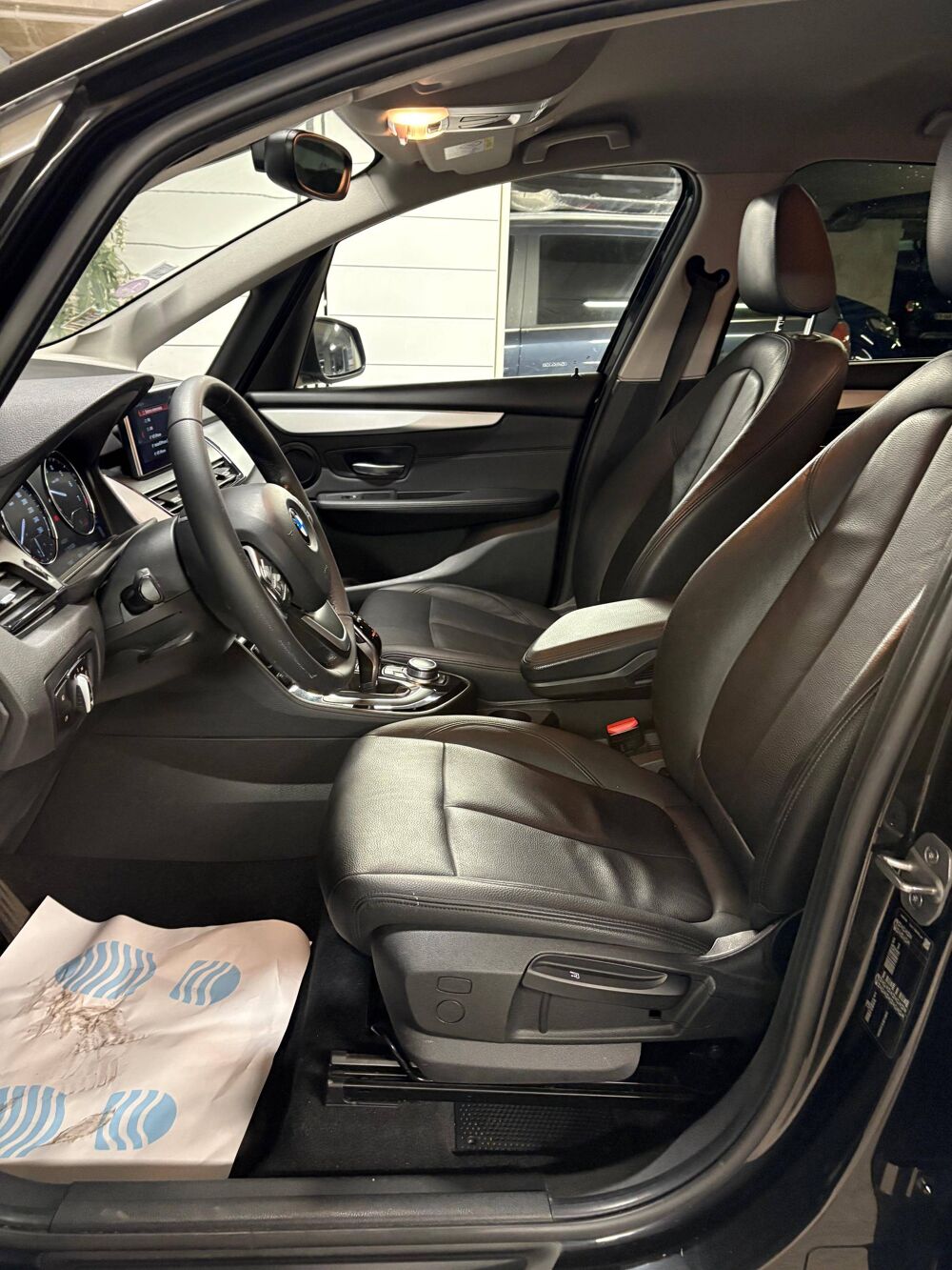 Serie 2 218iA 140ch Luxury DKG7 7cv 2019 occasion 75010 Paris