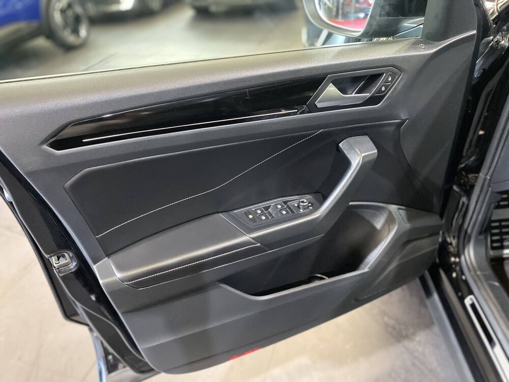 T-ROC 1.5 150 CV DSG R-LINE 2025 occasion 77240 Vert-Saint-Denis