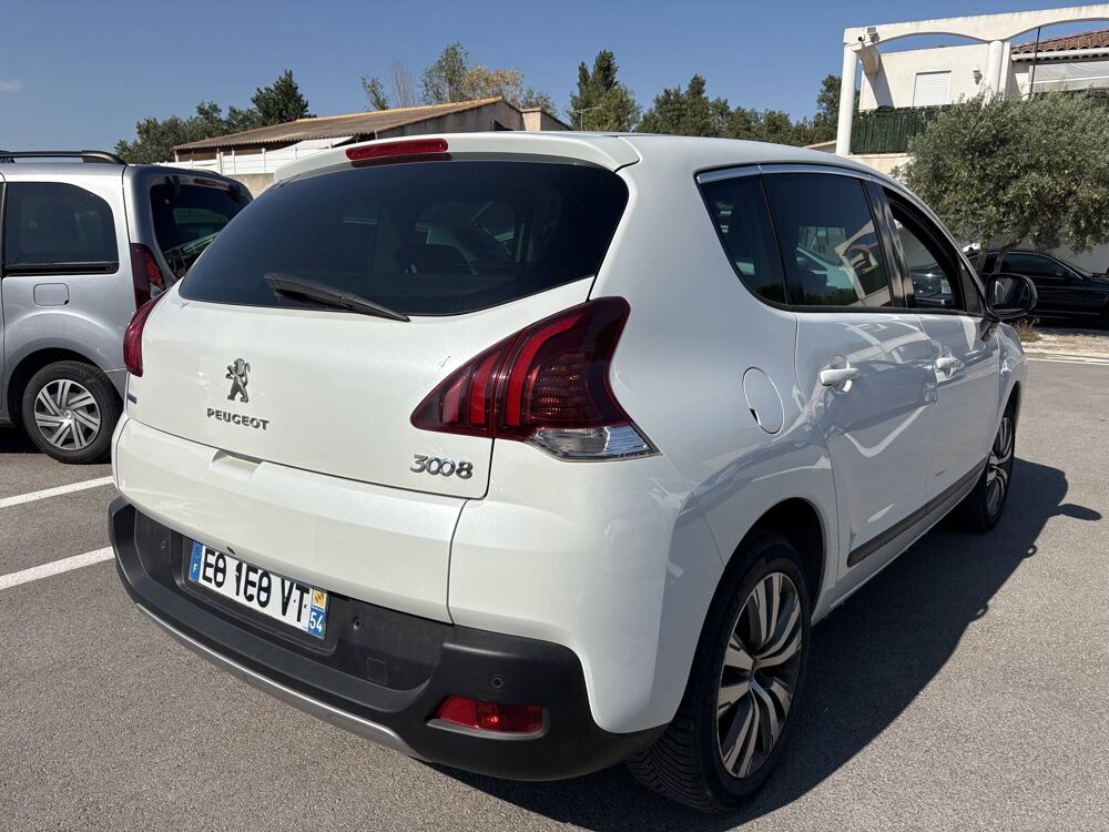 3008 1.6 BlueHDi 120ch Allure S&S 2016 occasion 13220 Ch&acirc;teauneuf-les-Martigues