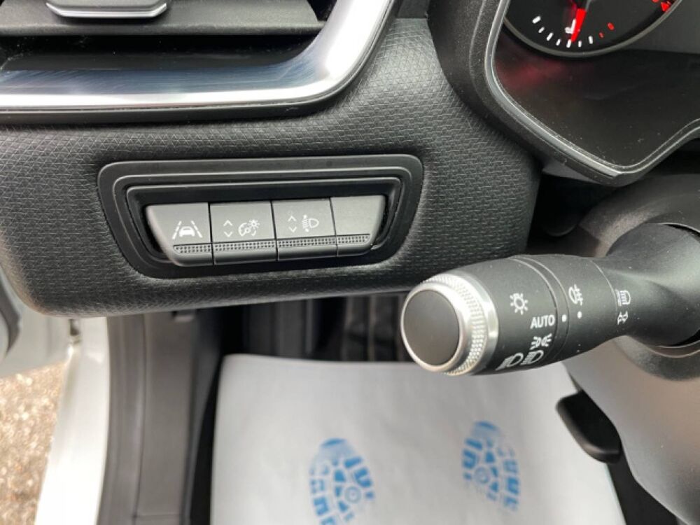 Clio CLIO SOCIETE BLUE DCI 85 AIR NAV 2019 occasion 21600 Longvic