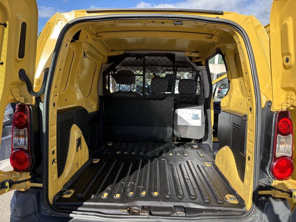 Berlingo BlueHDI 100 BVA CLIM 3 PL 2016 occasion 13220 Ch&acirc;teauneuf-les-Martigues